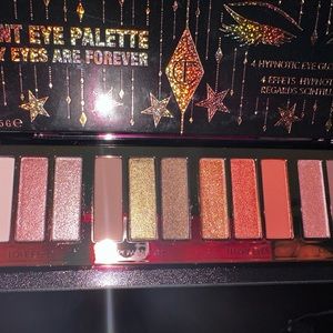 Charlotte Tilbury Smokey Eyes Are Forever Eyeshadow Palette